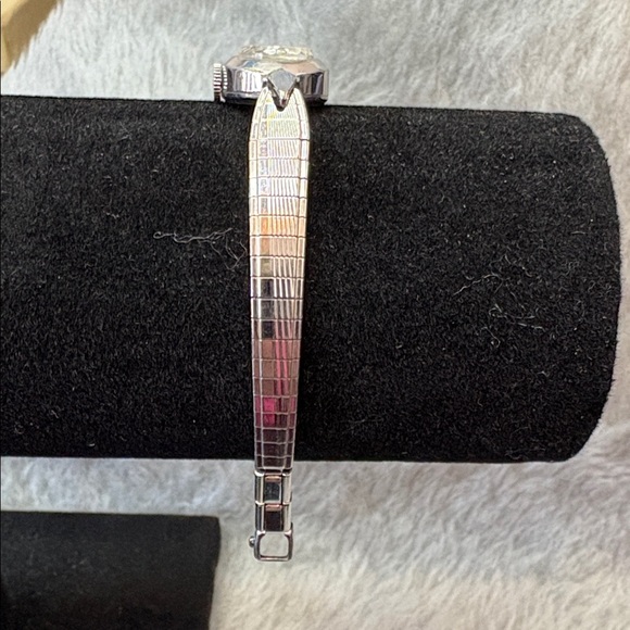 Vintage Belaforte 10k Bezel Ladies Watch - Picture 4 of 11